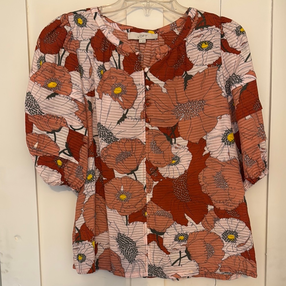 LOFT Women's Floral Top - Red and Pink